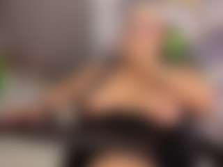 Live cam show with Gianella-Cox - Squirt Mature on Livezox