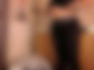 Live cam show with Gianella-Cox - Tease Mature on Strip Flash - Live Sex Shows