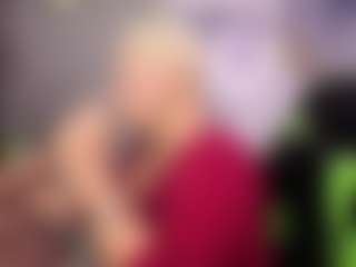 Gianella-Cox MILF webcam performer live streaming