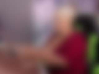Live cam show with Gianella-Cox - Blonde Hair on Uber Horny