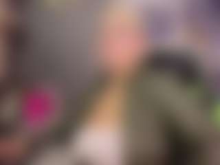 Gianella-Cox's Live Sex Cam Show