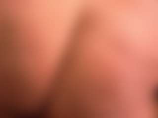 Gianella-Cox MILF webcam performer live streaming