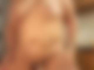 Live cam show with Gianella-Cox - Latina on Camsoda | colombia