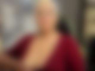 Live cam show with Gianella-Cox - Blonde Hair Curvy on Ass Tok