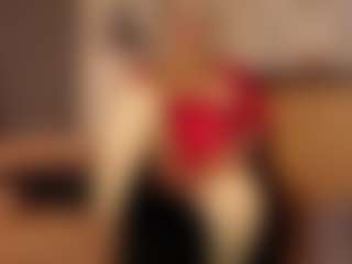 Live cam show with Gianella-Cox - Joi on Camsoda