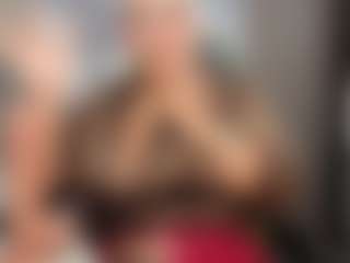 Live cam show with Gianella-Cox - BBW Mature on livesuperchat.net