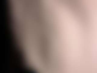 Live cam show with Gianella-Cox - Blonde Hair MILF on CamwithHer