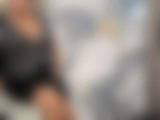 Live cam show with Gianella-Cox - Mature on eurowanks.com