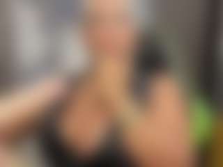 Live-Cam-Show mit Gianella-Cox - Thong auf Camsoda