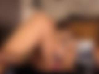 Live cam show with Gianella-Cox - Blonde Hair Middle Aged on Dolls Live