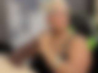 Live cam show with Gianella-Cox - Bedroom Blonde Hair on luckytryst.com
