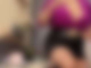 La MILF Gianella-Cox en direct sur webcam