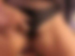 Gianella-Cox MILF webcam performer live streaming