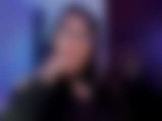 JuliSweet71's Live Sex Cam Show