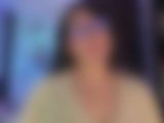 JuliSweet71's Live Sex Cam Show