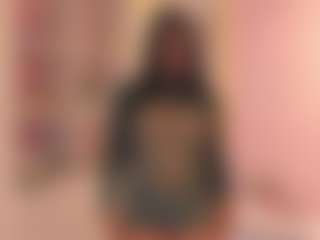 BellaGrey's Live Sex Cam Show