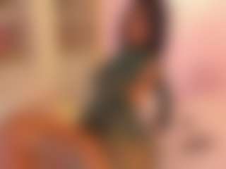 BellaGrey's Live Sex Cam Show