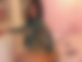 BellaGrey's Live Sex Cam Show