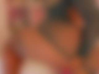 Live cam show with BellaGrey - Strip on Camsoda