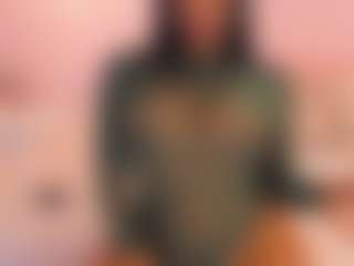 BellaGrey's Live Sex Cam Show