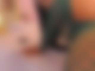 BellaGrey's Live Sex Cam Show