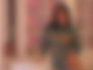 BellaGrey's Live Sex Cam Show