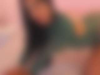 BellaGrey's Live Sex Cam Show