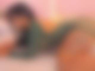 BellaGrey's Live Sex Cam Show