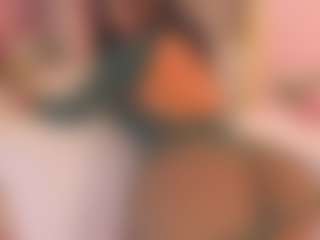 BellaGrey's Live Sex Cam Show