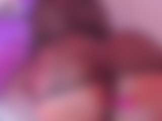 BellaGrey's Live Sex Cam Show