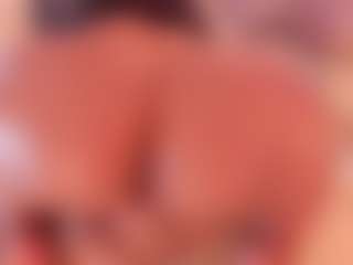 BellaGrey's Live Sex Cam Show