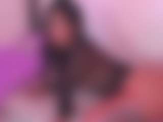 BellaGrey's Live Sex Cam Show