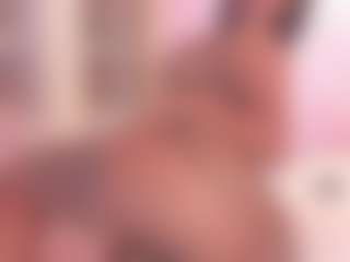 BellaGrey's Live Sex Cam Show