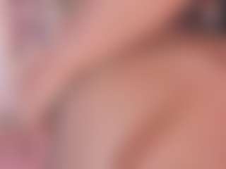 BellaGrey's Live Sex Cam Show