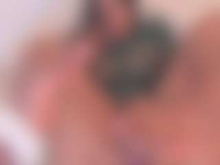 BellaGrey's Live Sex Cam Show