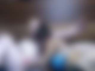 HollyWhites's Live Sex Cam Show