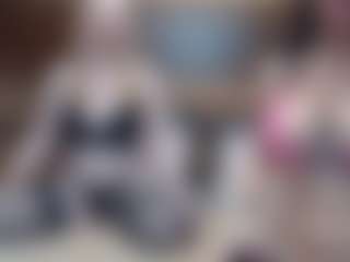 HollyWhites's Live Sex Cam Show
