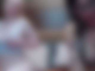 HollyWhites's Live Sex Cam Show