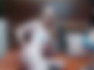 HollyWhites's Live Sex Cam Show