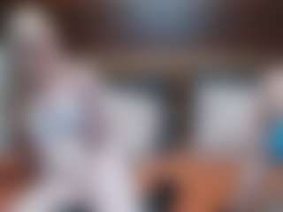 HollyWhites's Live Sex Cam Show