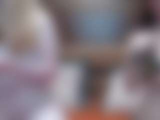 Live cam show with HollyWhites - Big Ass on Latina Girls