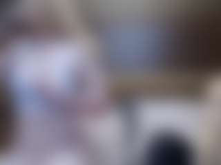 Live cam show with HollyWhites - Lush on SquirtSoMuch