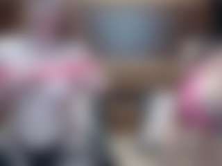Live cam show with HollyWhites - Toys on CamSextacy