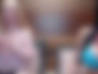 Live cam show with HollyWhites - Deepthroat on infinitiblacc.com