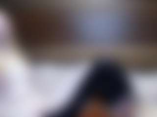 Live cam show with HollyWhites - Tease on Nude Live Now