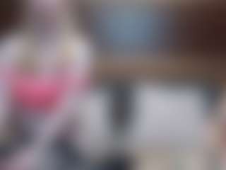 Live cam show with HollyWhites - Ass To Mouth on Camsoda