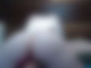 Live cam show with HollyWhites - Toys on madthumbs