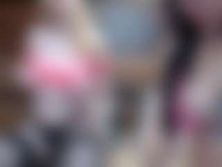 Live cam show with HollyWhites - Blowjob on sexylive.show