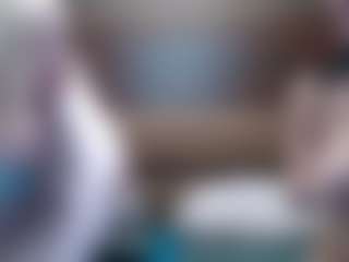 Live cam show with HollyWhites - Blowjob on AdultVida.com