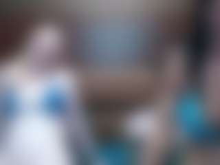 Live cam show with HollyWhites - Dildo on Dolls Live